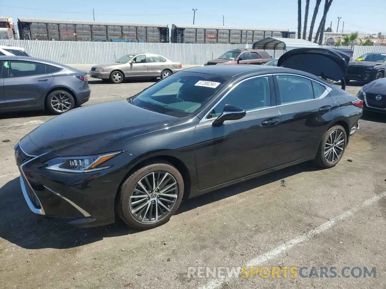 1 Photograph of a damaged car 58ADA1C11RU046004 LEXUS ES300 2024