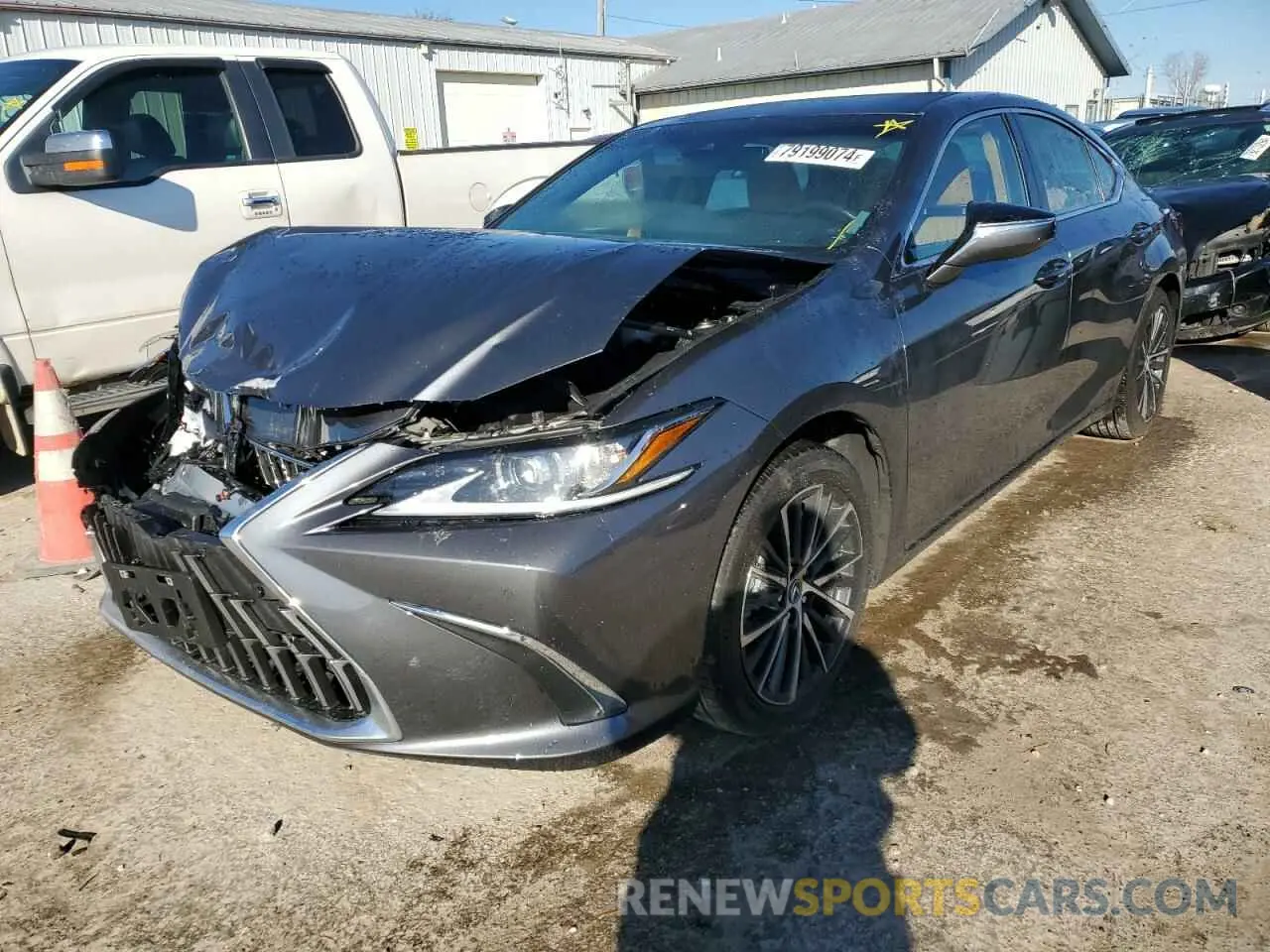 1 Photograph of a damaged car 58ADA1C15RU037046 LEXUS ES300 2024
