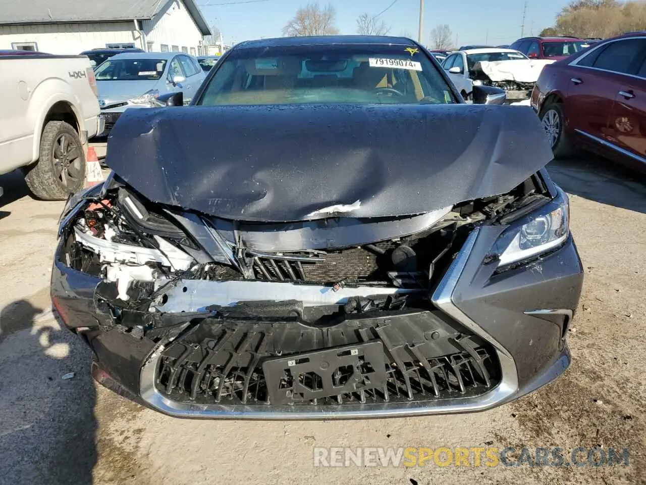 5 Photograph of a damaged car 58ADA1C15RU037046 LEXUS ES300 2024