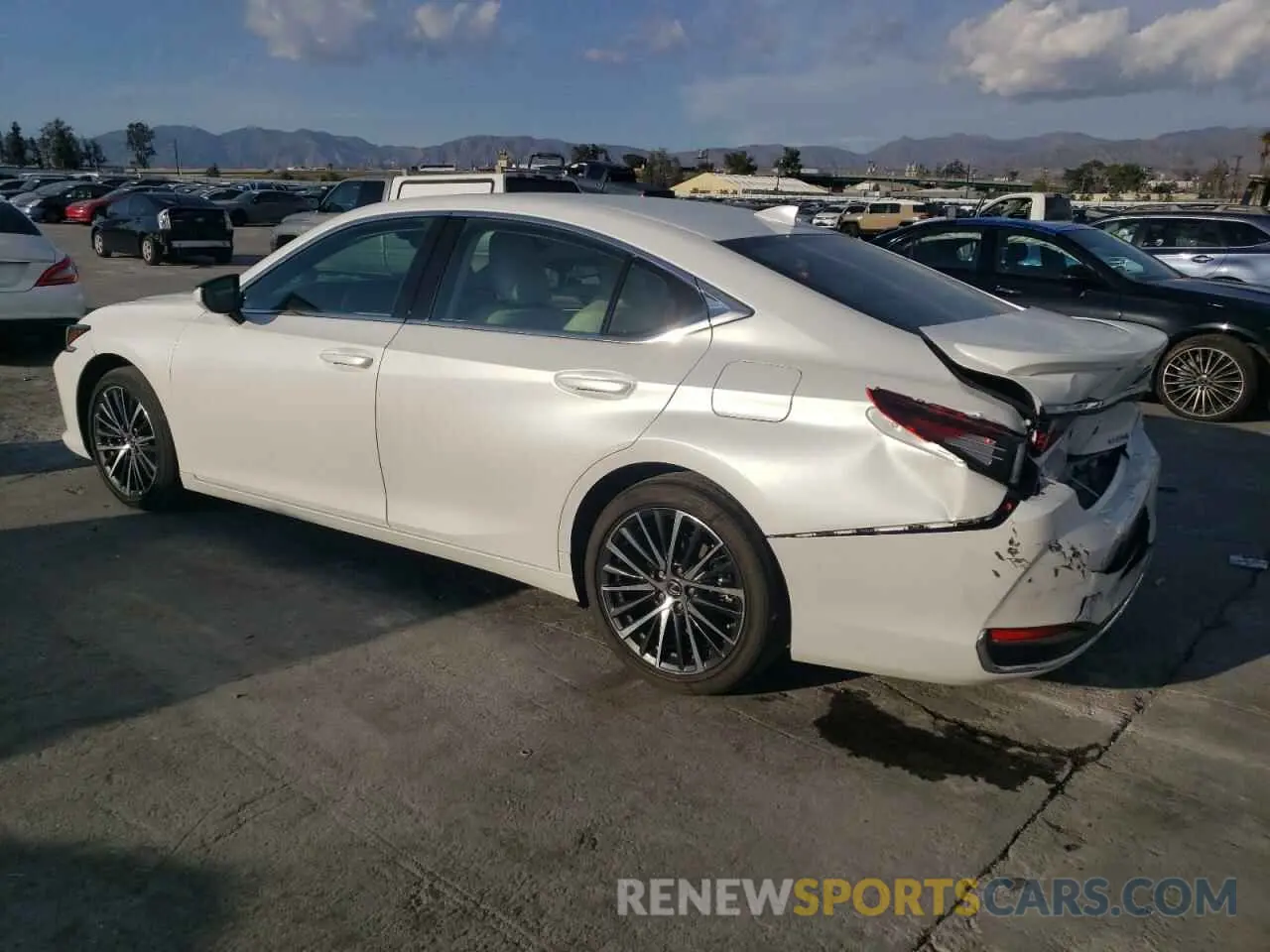 2 Photograph of a damaged car 58ADA1C15RU037127 LEXUS ES300 2024