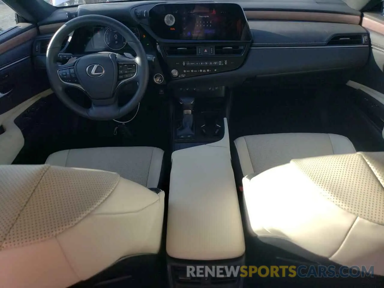 8 Photograph of a damaged car 58ADA1C15RU037127 LEXUS ES300 2024