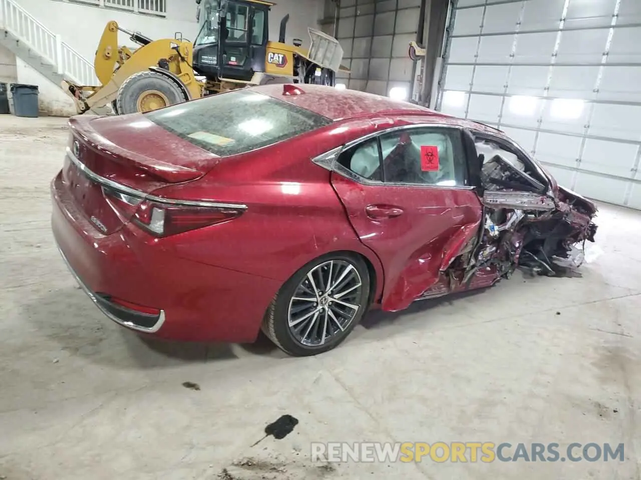 3 Photograph of a damaged car 58ADA1C15RU039931 LEXUS ES300 2024