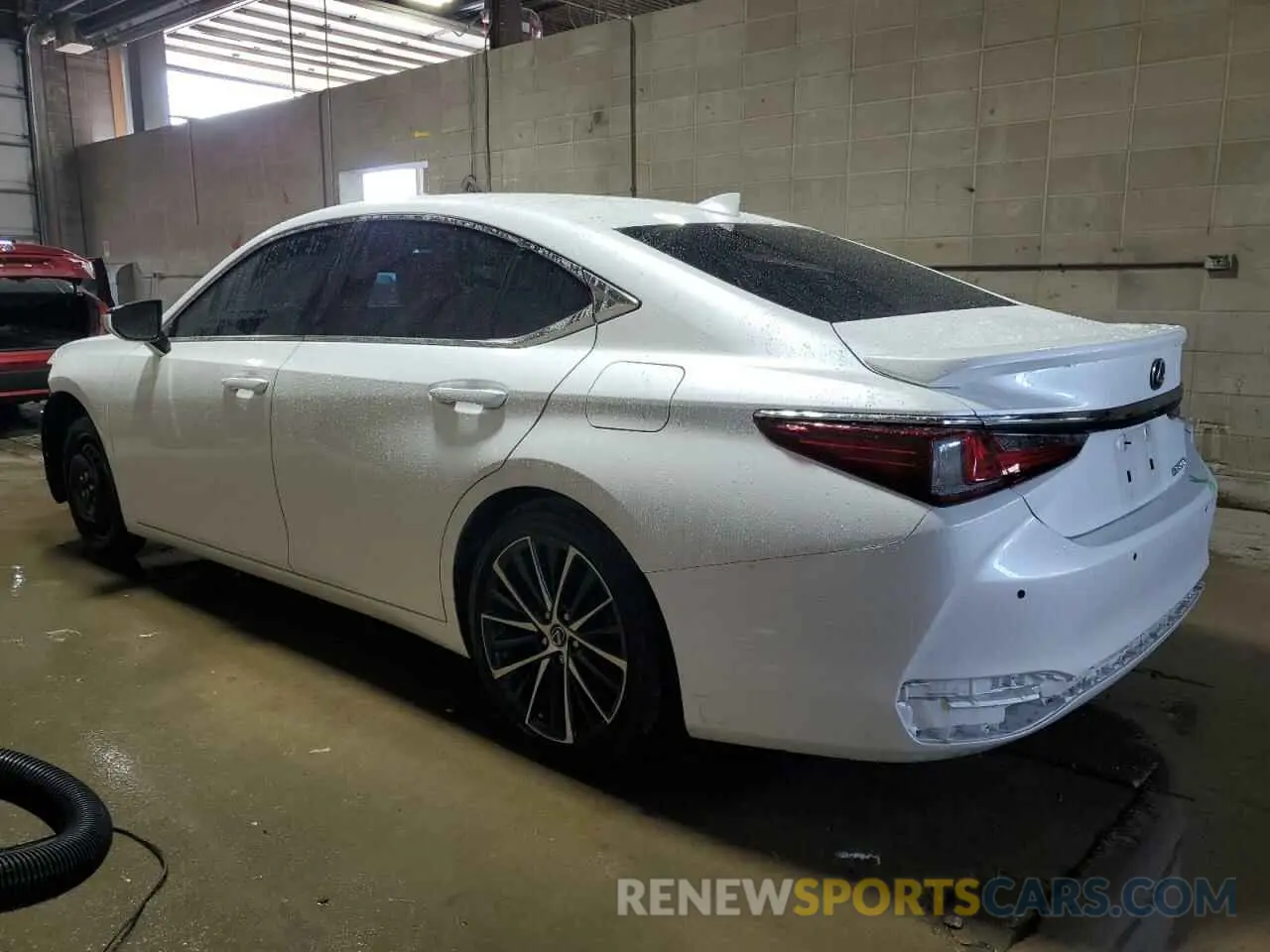 2 Photograph of a damaged car 58ADA1C16RU042191 LEXUS ES300 2024