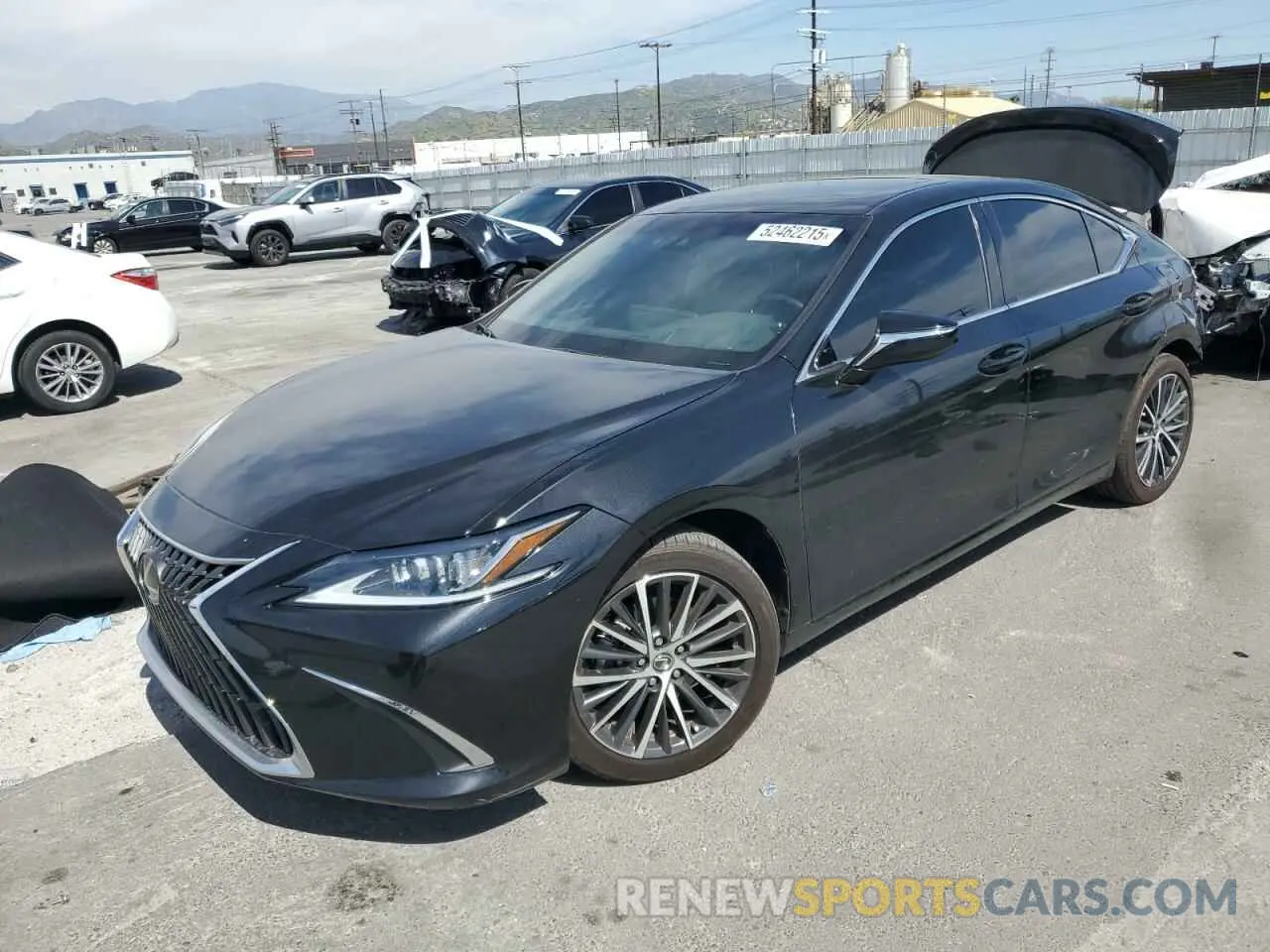 1 Photograph of a damaged car 58ADA1C1XRU038967 LEXUS ES300 2024