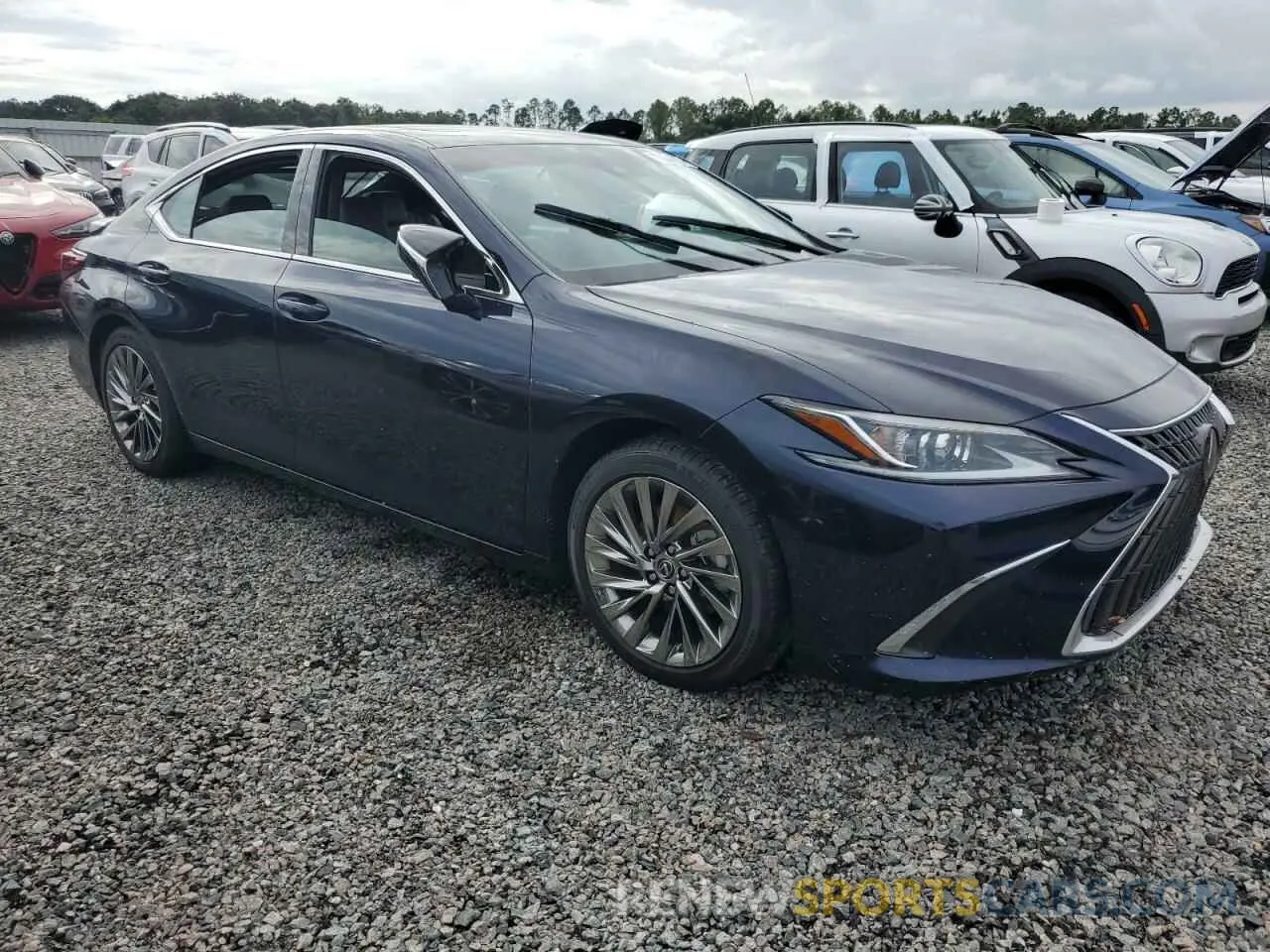4 Photograph of a damaged car 58AEA1C19RU052928 LEXUS ES300 2024