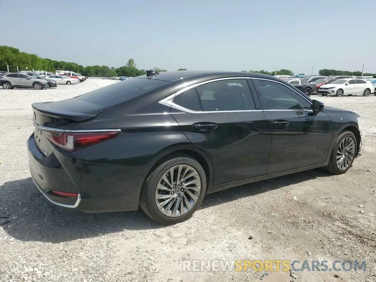 3 Photograph of a damaged car 58AFA1C13RU048894 LEXUS ES300 2024