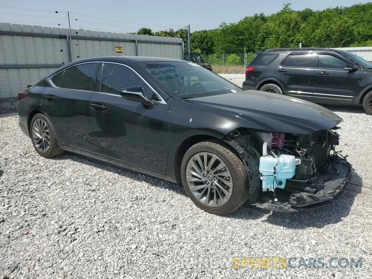 4 Photograph of a damaged car 58AFA1C13RU048894 LEXUS ES300 2024