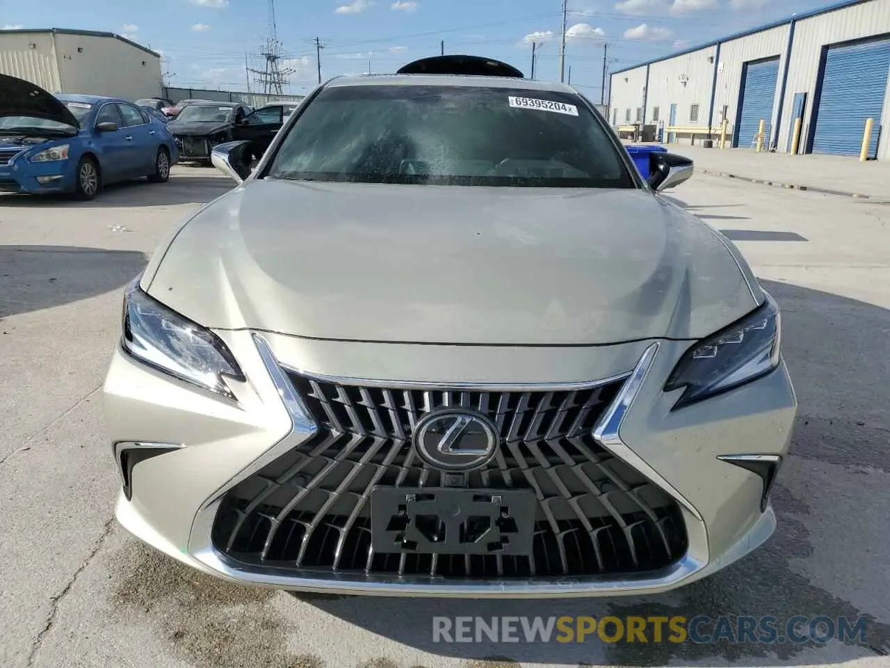 5 Photograph of a damaged car 58AFA1C17RU039969 LEXUS ES300 2024