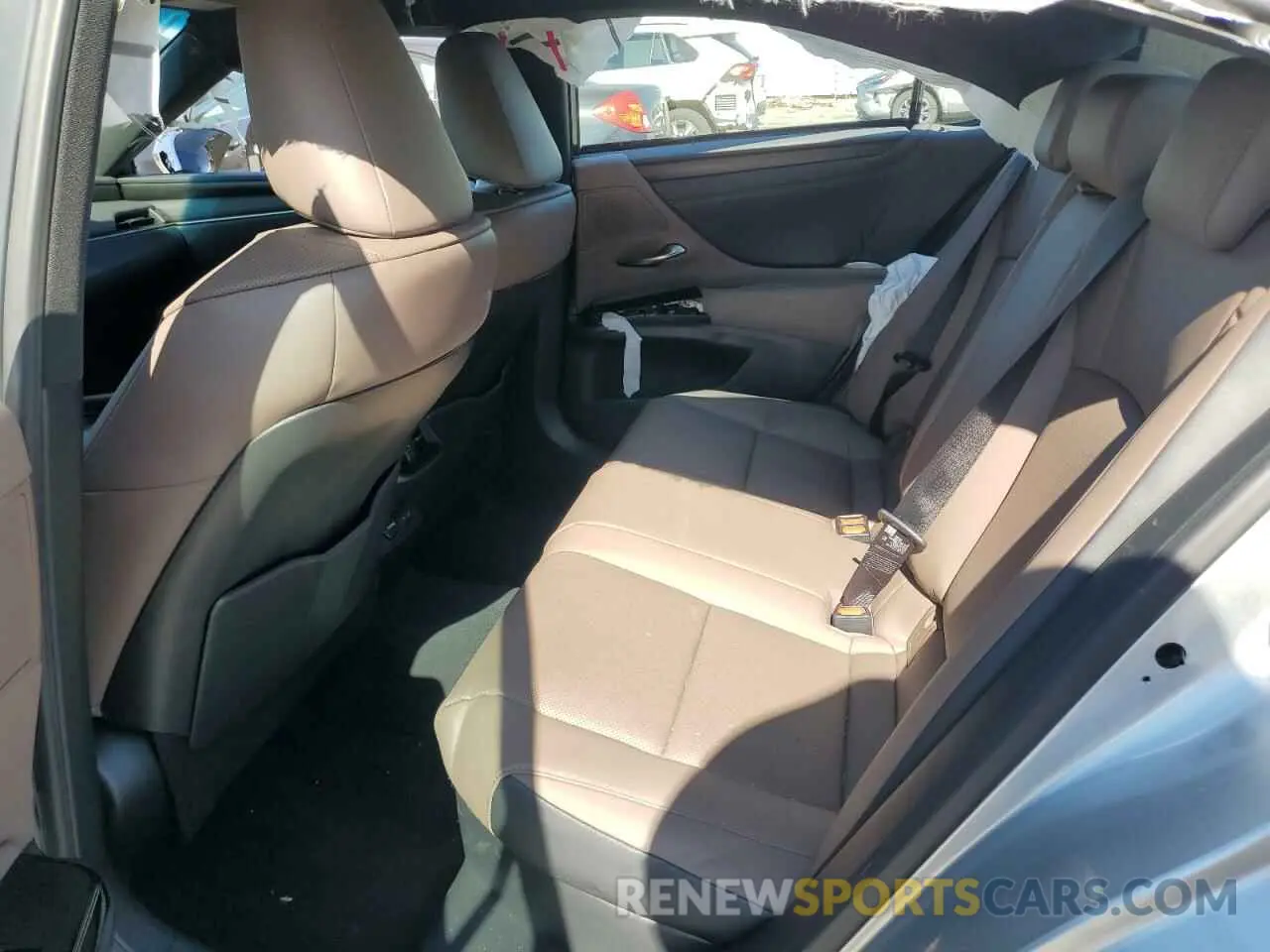 10 Photograph of a damaged car 58ADA1C11SU054626 LEXUS ES300 2025