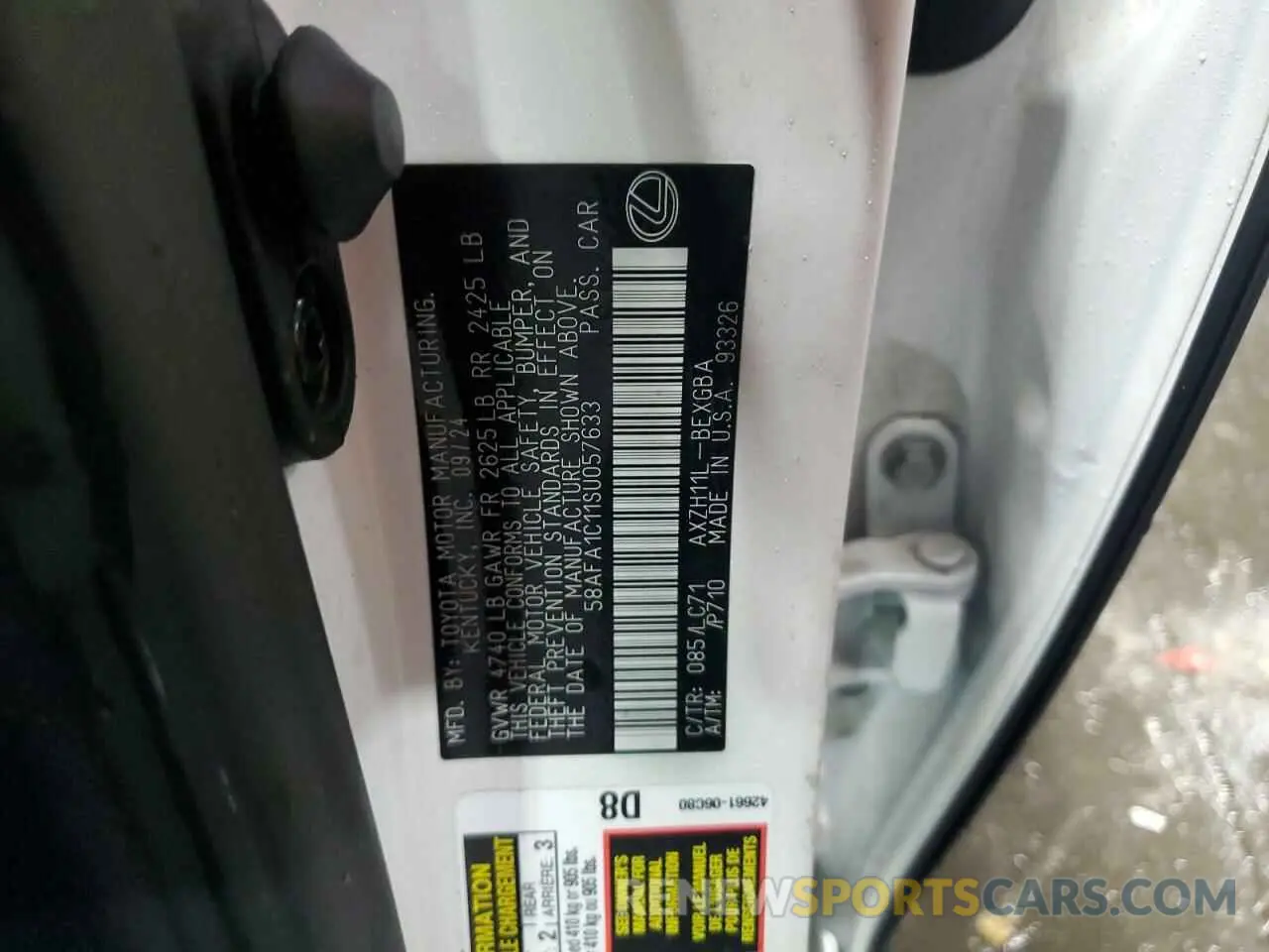 13 Photograph of a damaged car 58AFA1C11SU057633 LEXUS ES300 2025