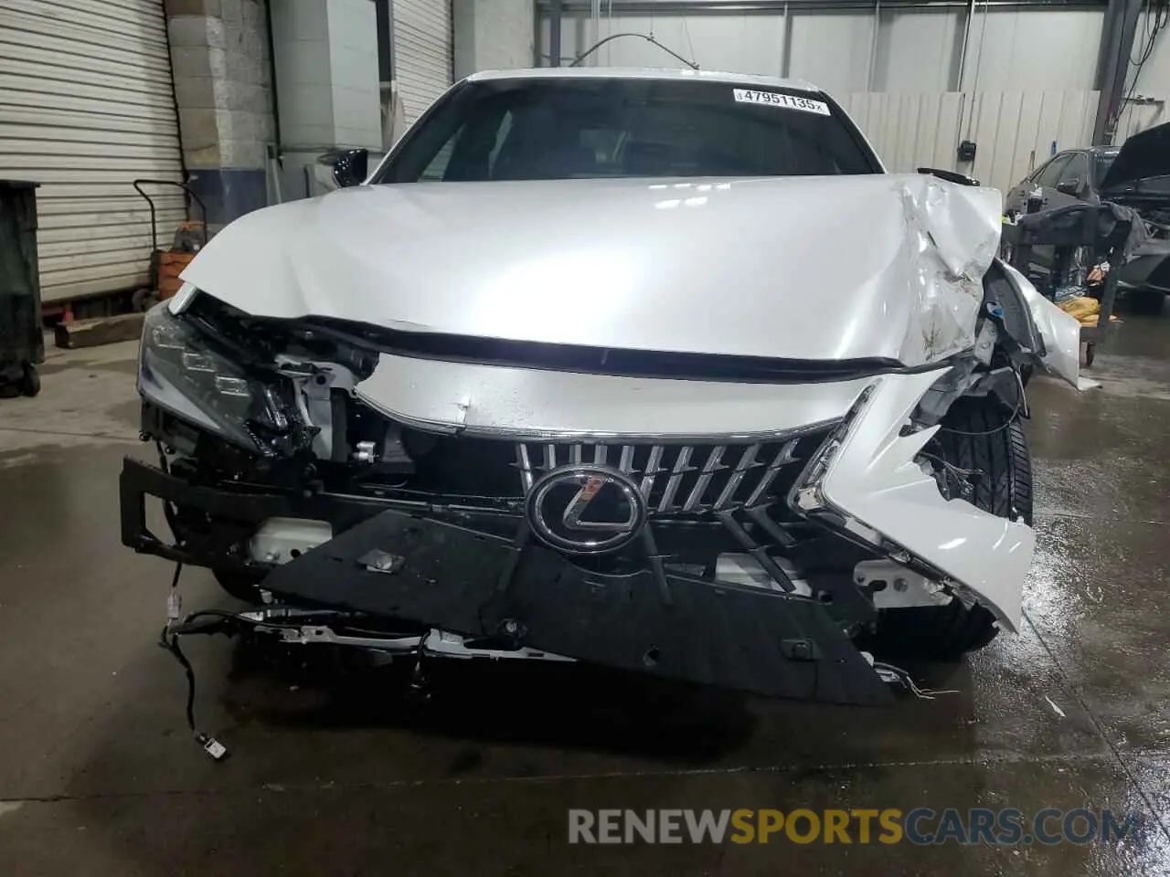 5 Photograph of a damaged car 58AFA1C11SU057633 LEXUS ES300 2025