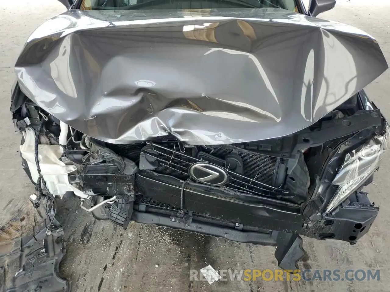 11 Photograph of a damaged car 58ABK1GG2HU042626 LEXUS ES350 2017