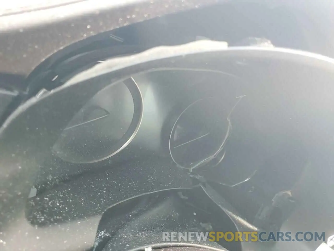 9 Photograph of a damaged car 58ABK1GG5HU078701 LEXUS ES350 2017