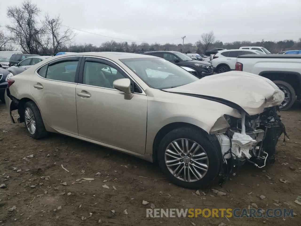 4 Photograph of a damaged car 58ABK1GG6HU043892 LEXUS ES350 2017