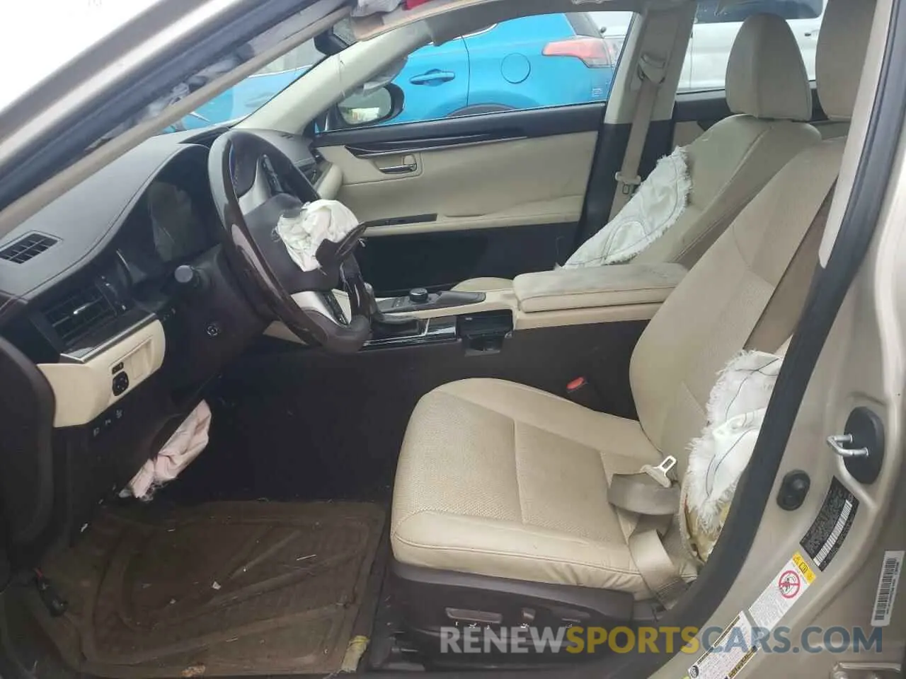 7 Photograph of a damaged car 58ABK1GG6HU043892 LEXUS ES350 2017