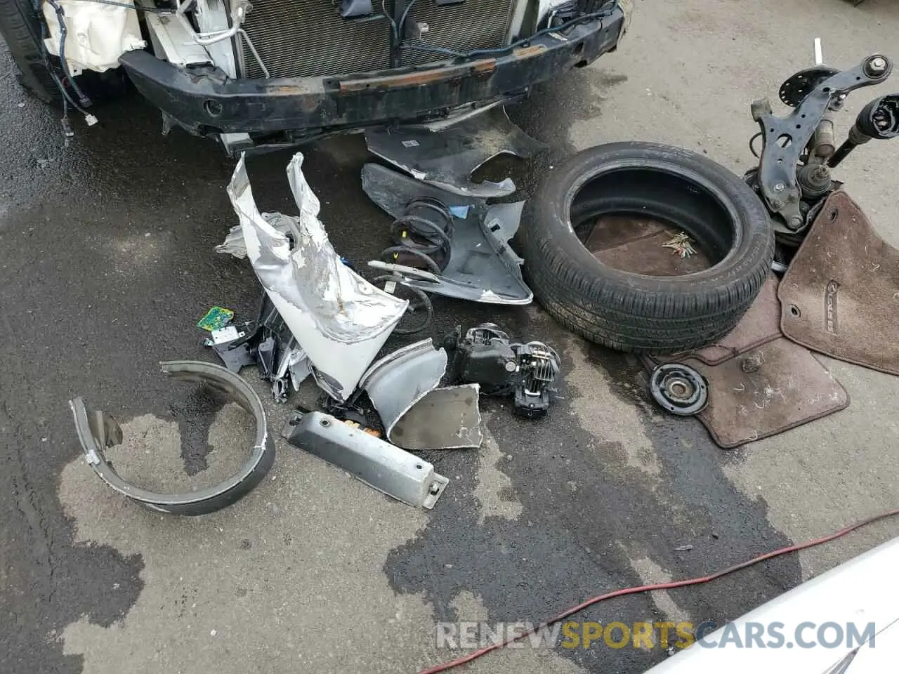 12 Photograph of a damaged car 58ABK1GGXHU065720 LEXUS ES350 2017