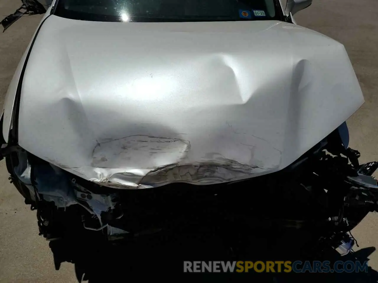 11 Photograph of a damaged car 58ABK1GG9JU084877 LEXUS ES350 2018