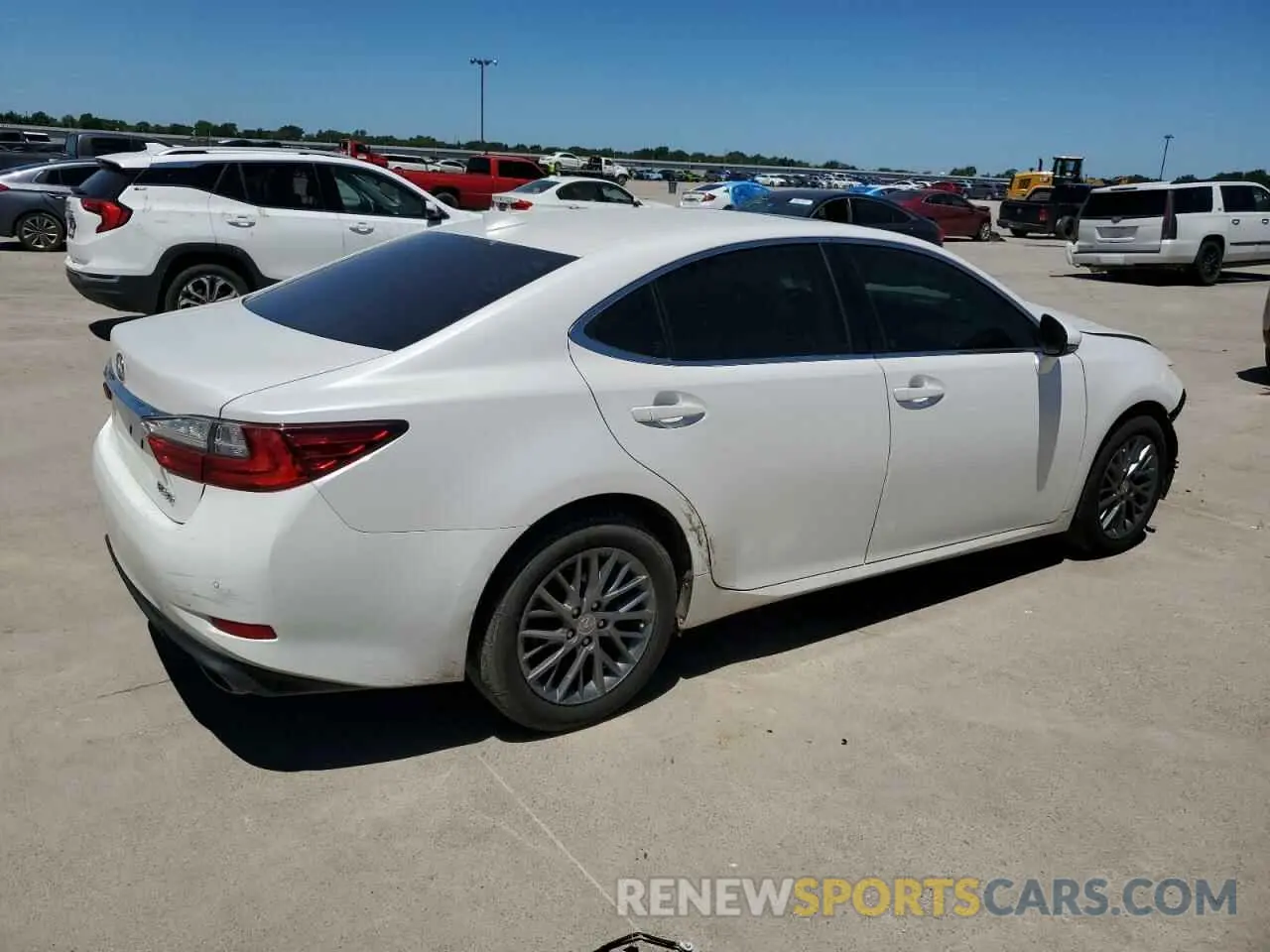 3 Photograph of a damaged car 58ABK1GG9JU084877 LEXUS ES350 2018
