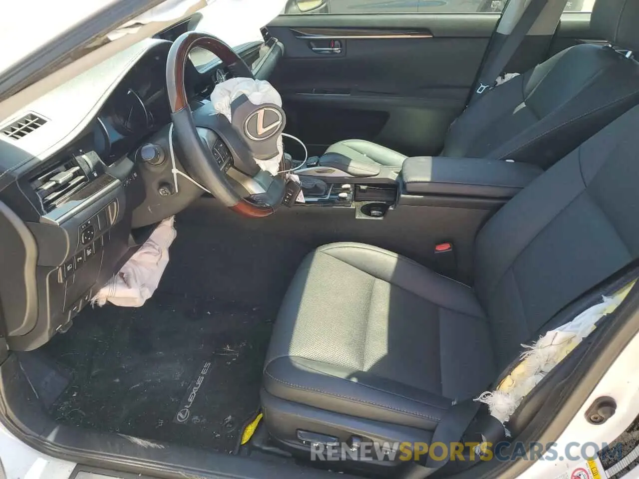 7 Photograph of a damaged car 58ABK1GG9JU084877 LEXUS ES350 2018
