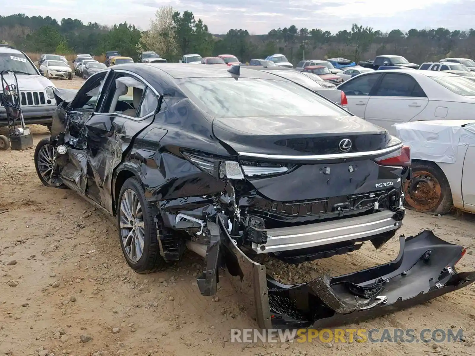 3 Photograph of a damaged car 58ABZ1B10KU009582 LEXUS ES350 2019