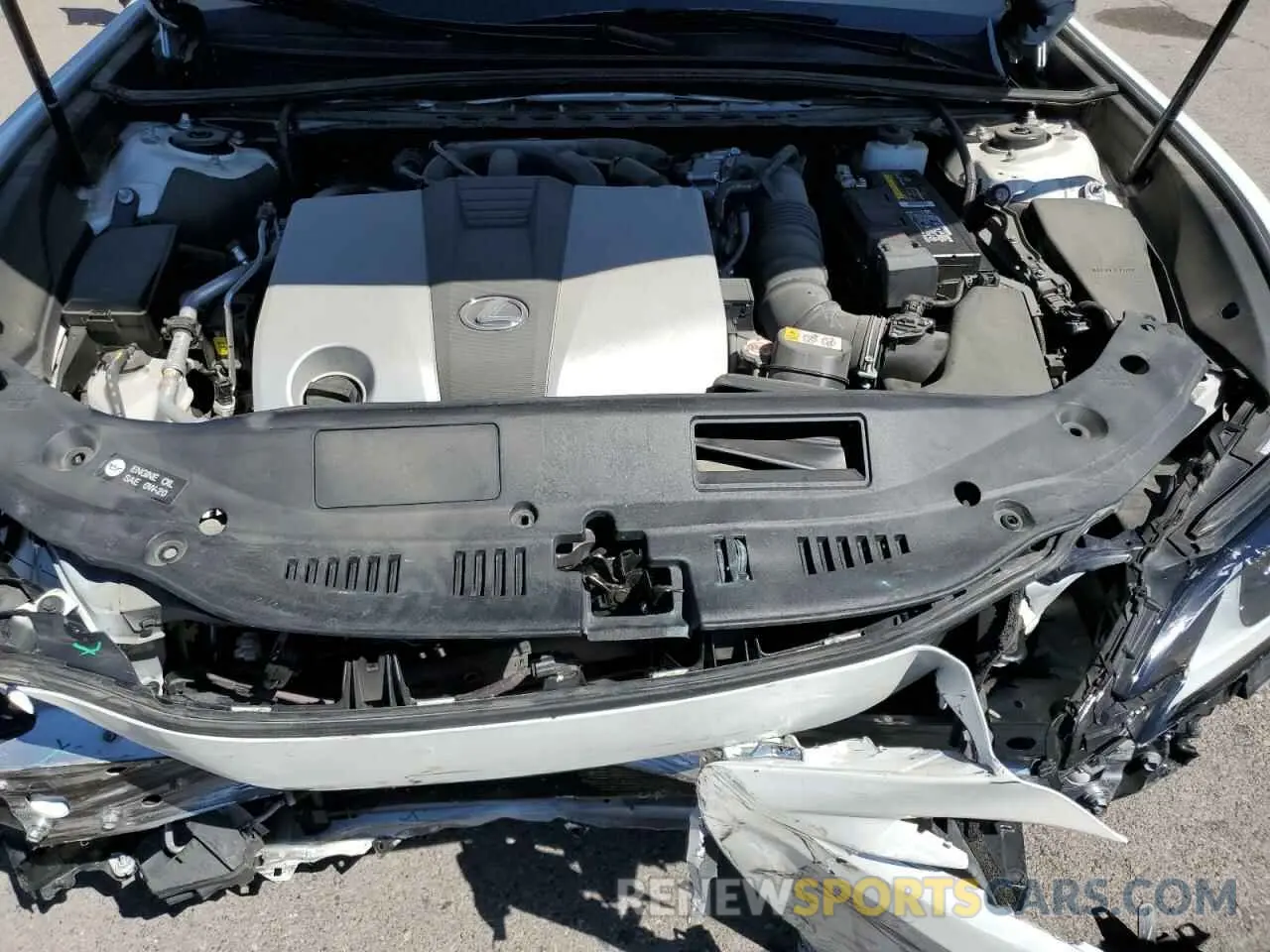 11 Photograph of a damaged car 58ABZ1B10KU010246 LEXUS ES350 2019