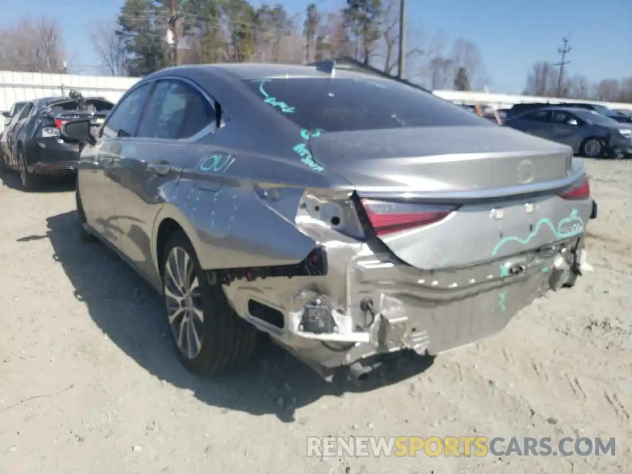 3 Photograph of a damaged car 58ABZ1B10KU014121 LEXUS ES350 2019