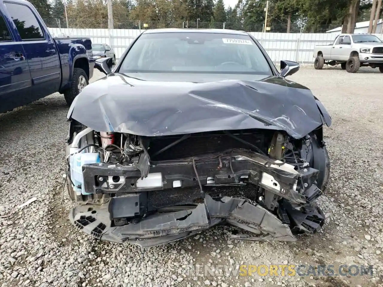 5 Photograph of a damaged car 58ABZ1B10KU023756 LEXUS ES350 2019