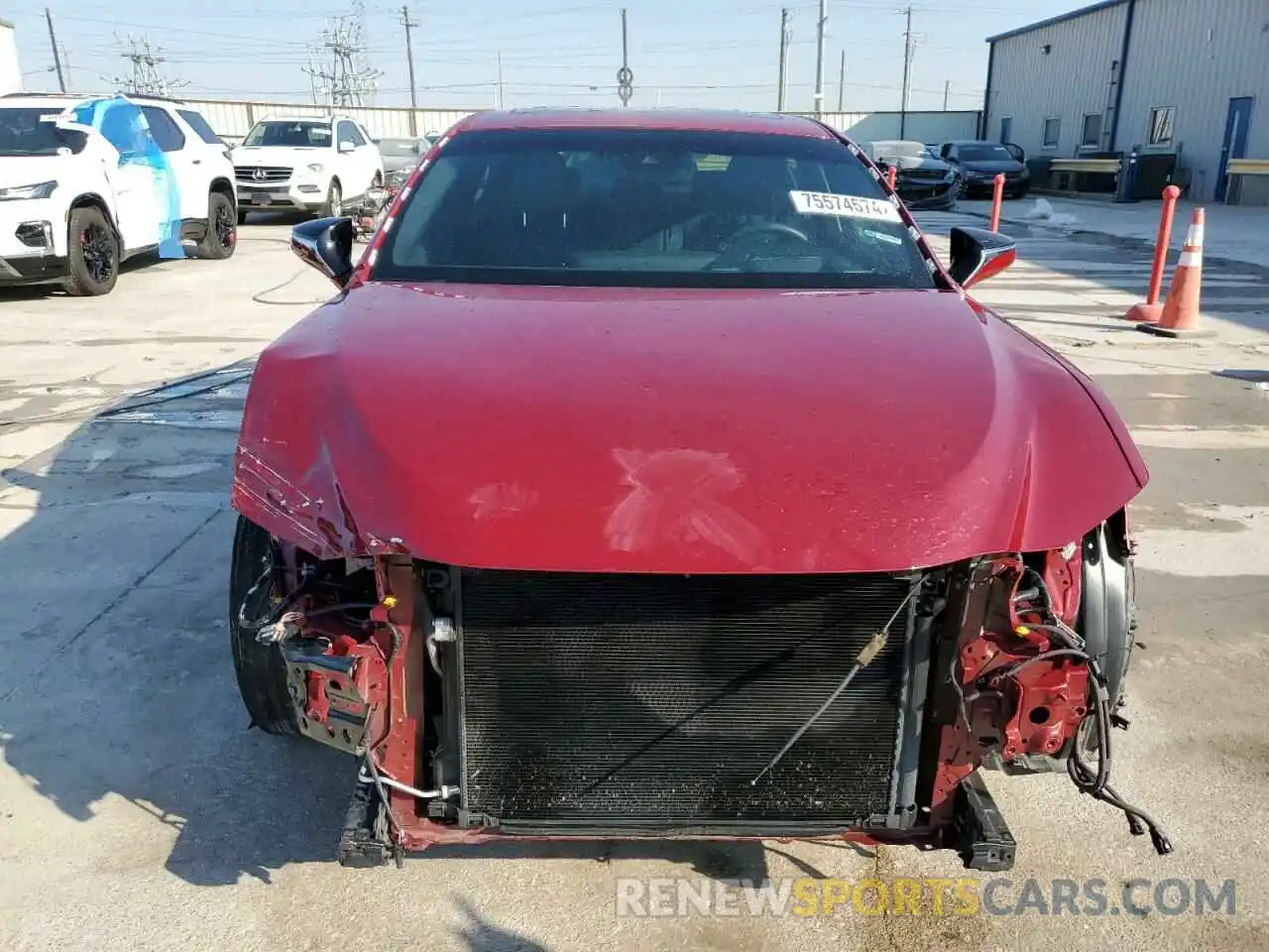 5 Photograph of a damaged car 58ABZ1B10KU035292 LEXUS ES350 2019