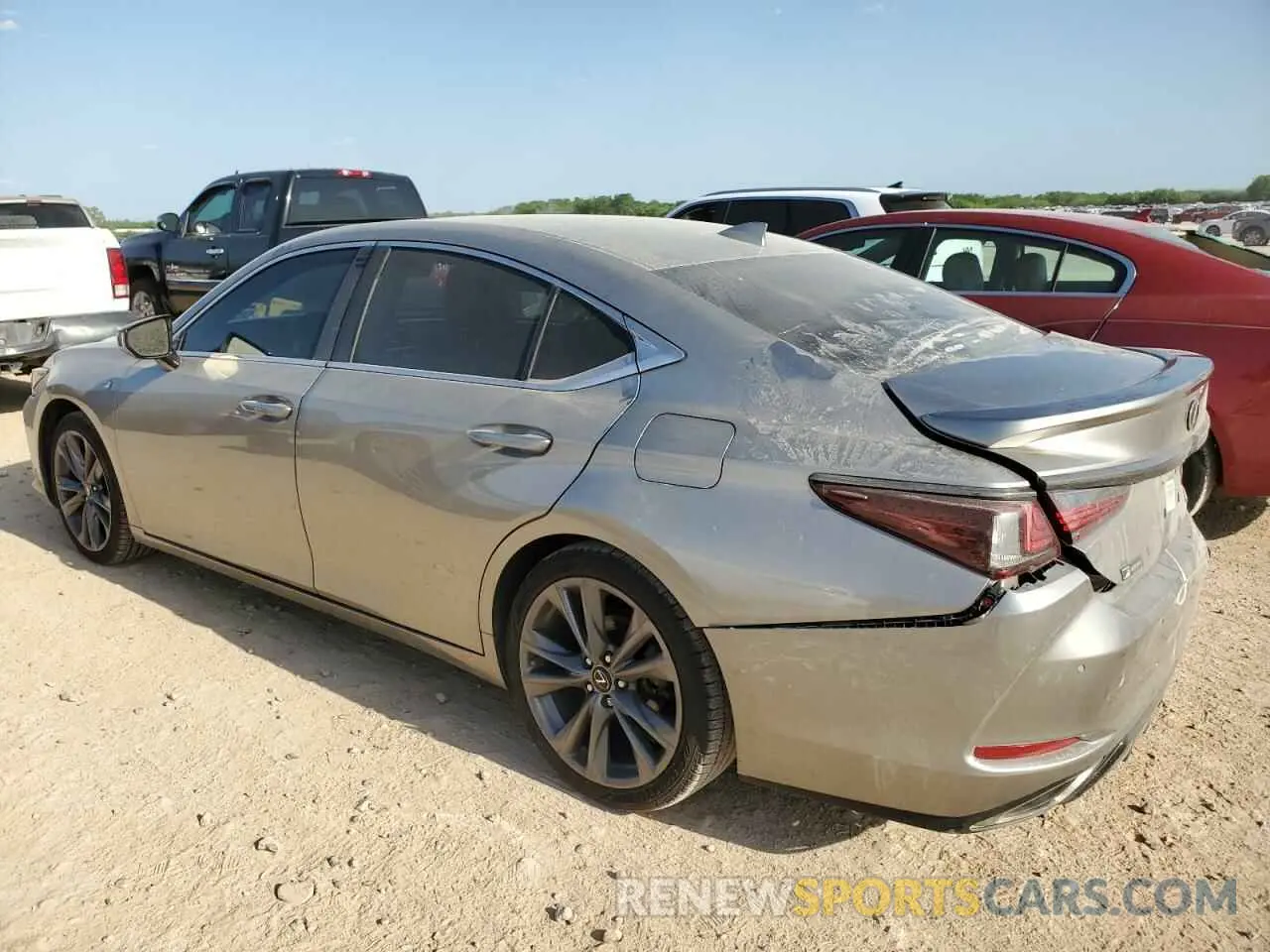 2 Photograph of a damaged car 58ABZ1B10KU043179 LEXUS ES350 2019