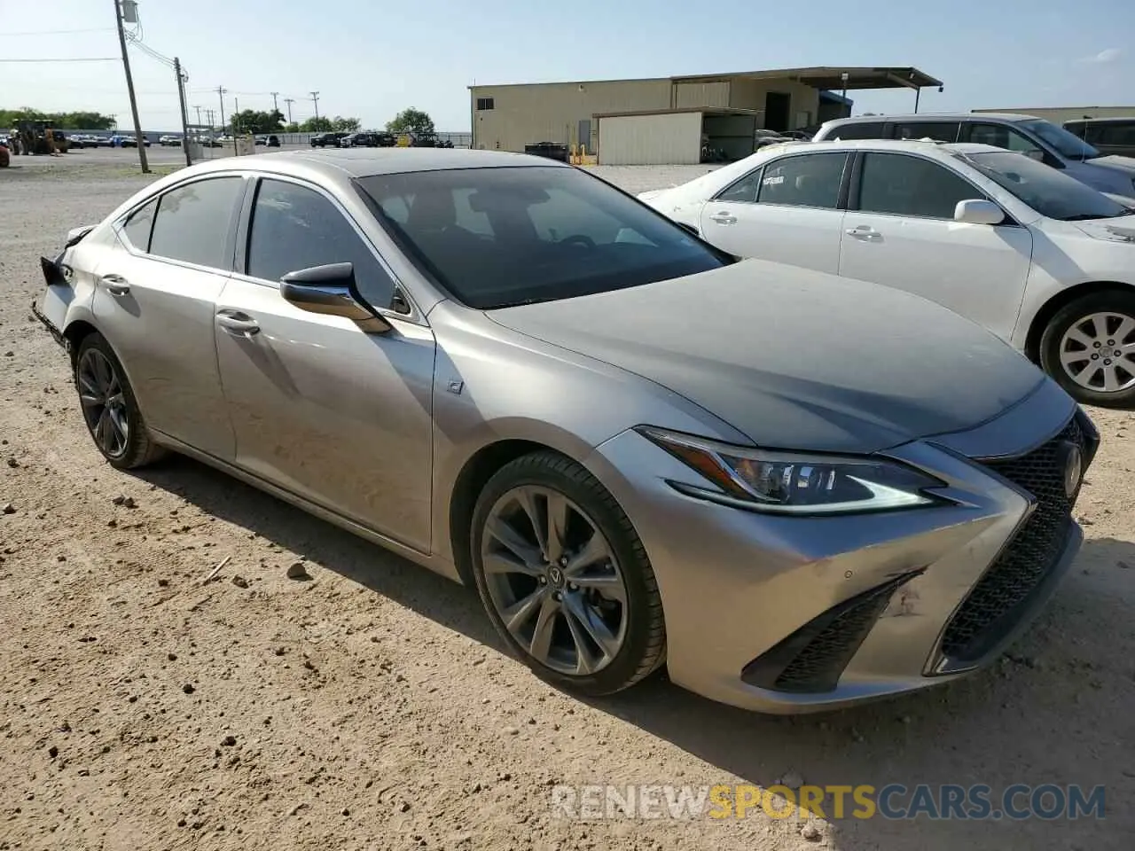4 Photograph of a damaged car 58ABZ1B10KU043179 LEXUS ES350 2019