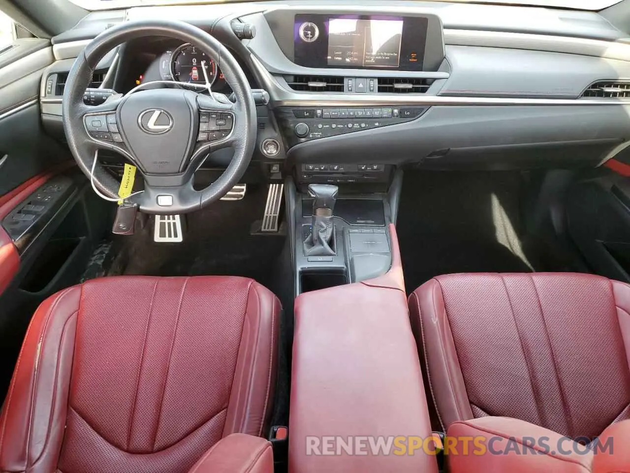 8 Photograph of a damaged car 58ABZ1B10KU043179 LEXUS ES350 2019