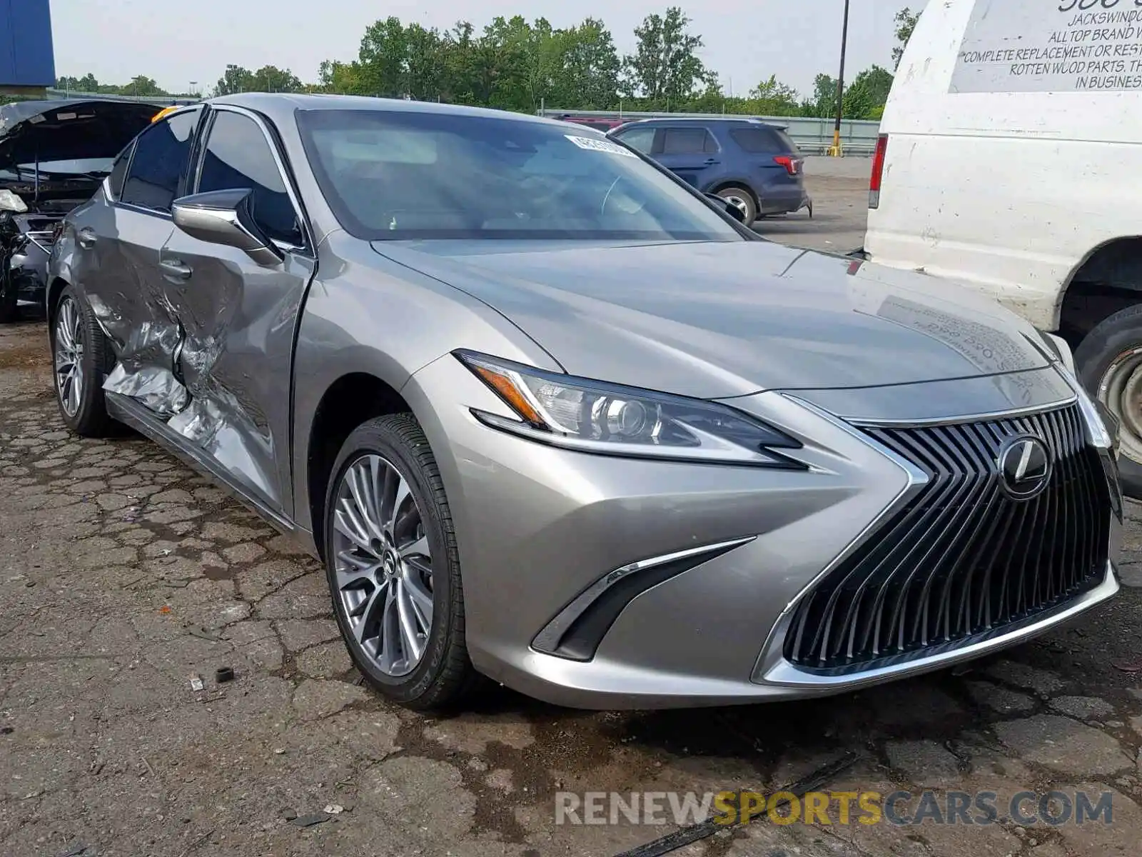 1 Photograph of a damaged car 58ABZ1B11KU023720 LEXUS ES350 2019