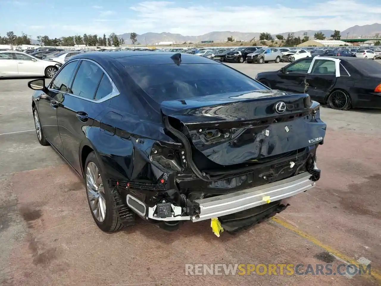 3 Photograph of a damaged car 58ABZ1B11KU029243 LEXUS ES350 2019