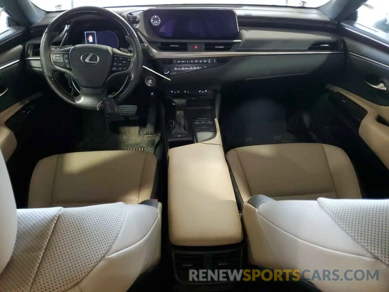 8 Photograph of a damaged car 58ABZ1B11KU039027 LEXUS ES350 2019