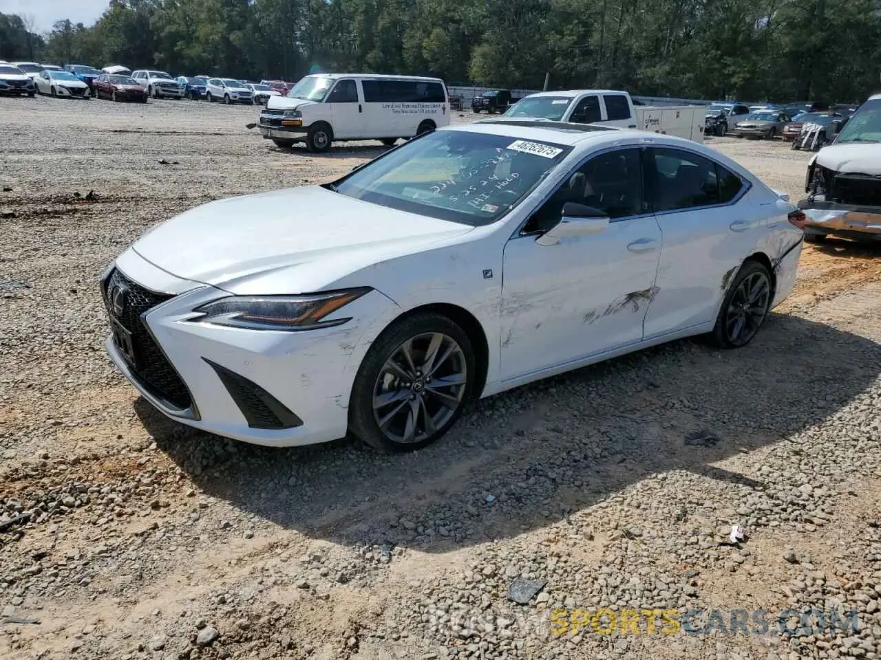 1 Photograph of a damaged car 58ABZ1B11KU051260 LEXUS ES350 2019
