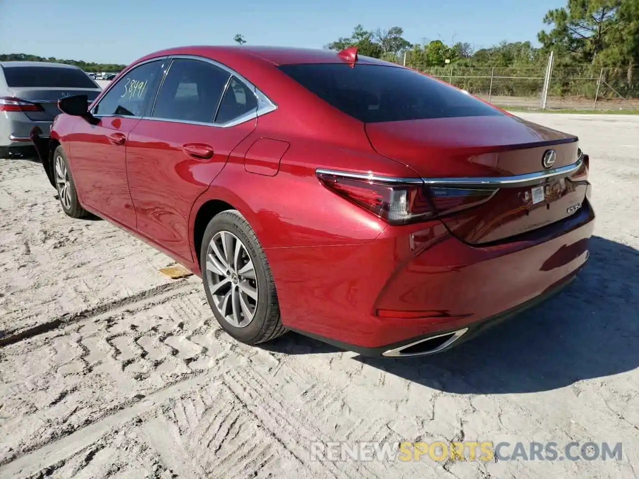 3 Photograph of a damaged car 58ABZ1B12KU009177 LEXUS ES350 2019