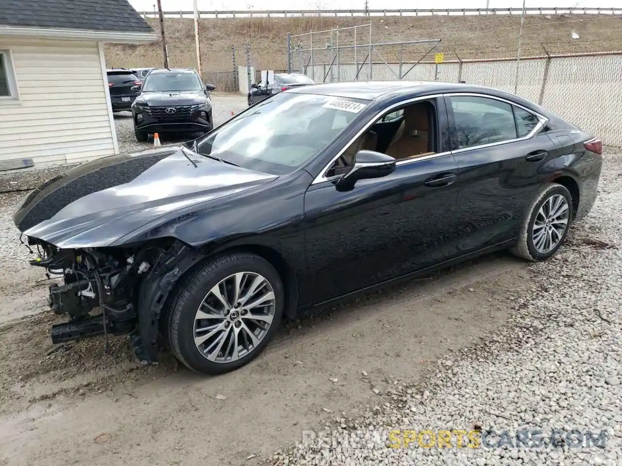 1 Photograph of a damaged car 58ABZ1B12KU029381 LEXUS ES350 2019