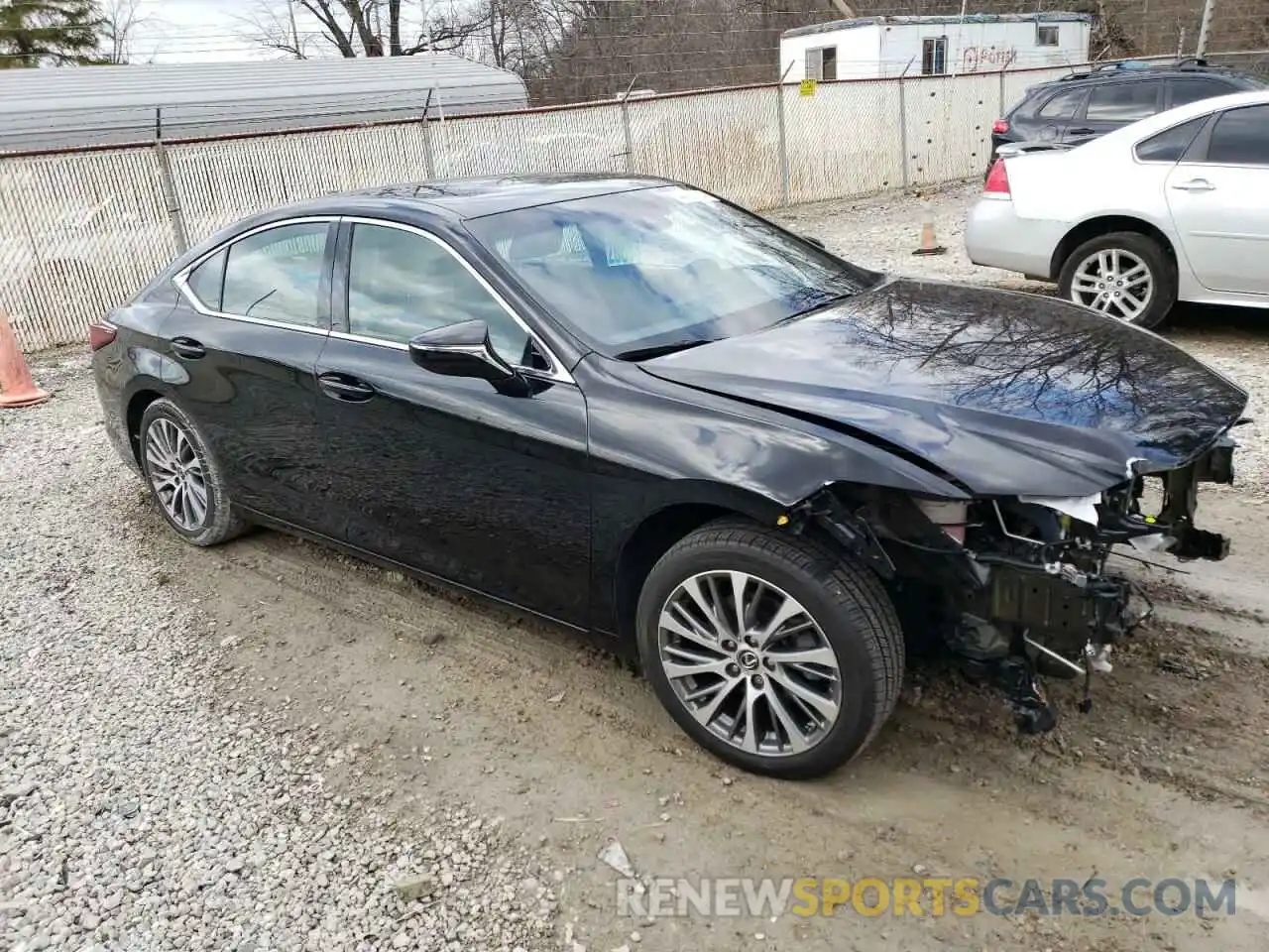 4 Photograph of a damaged car 58ABZ1B12KU029381 LEXUS ES350 2019