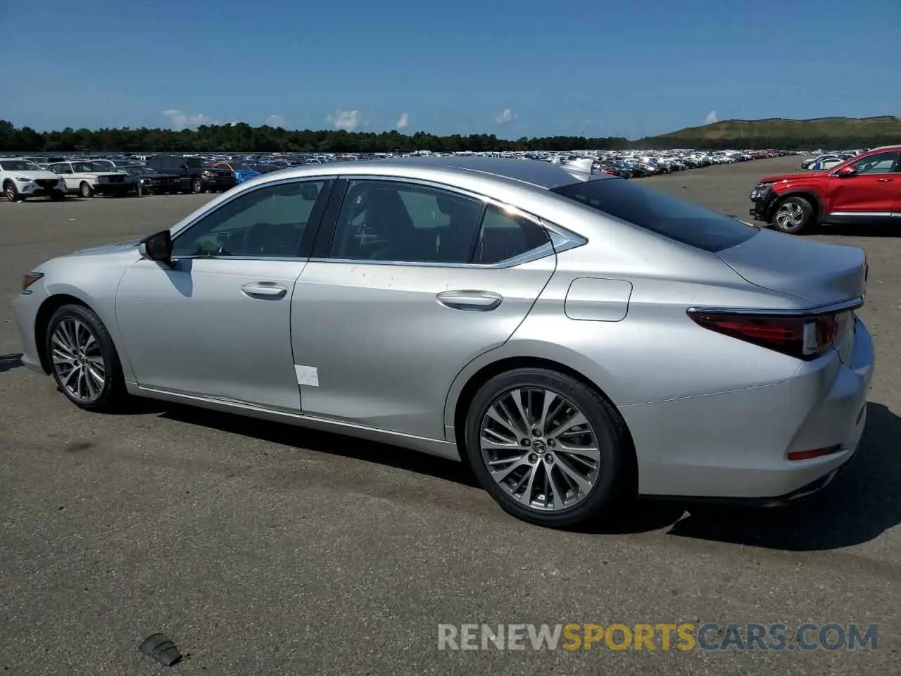 2 Photograph of a damaged car 58ABZ1B12KU040106 LEXUS ES350 2019
