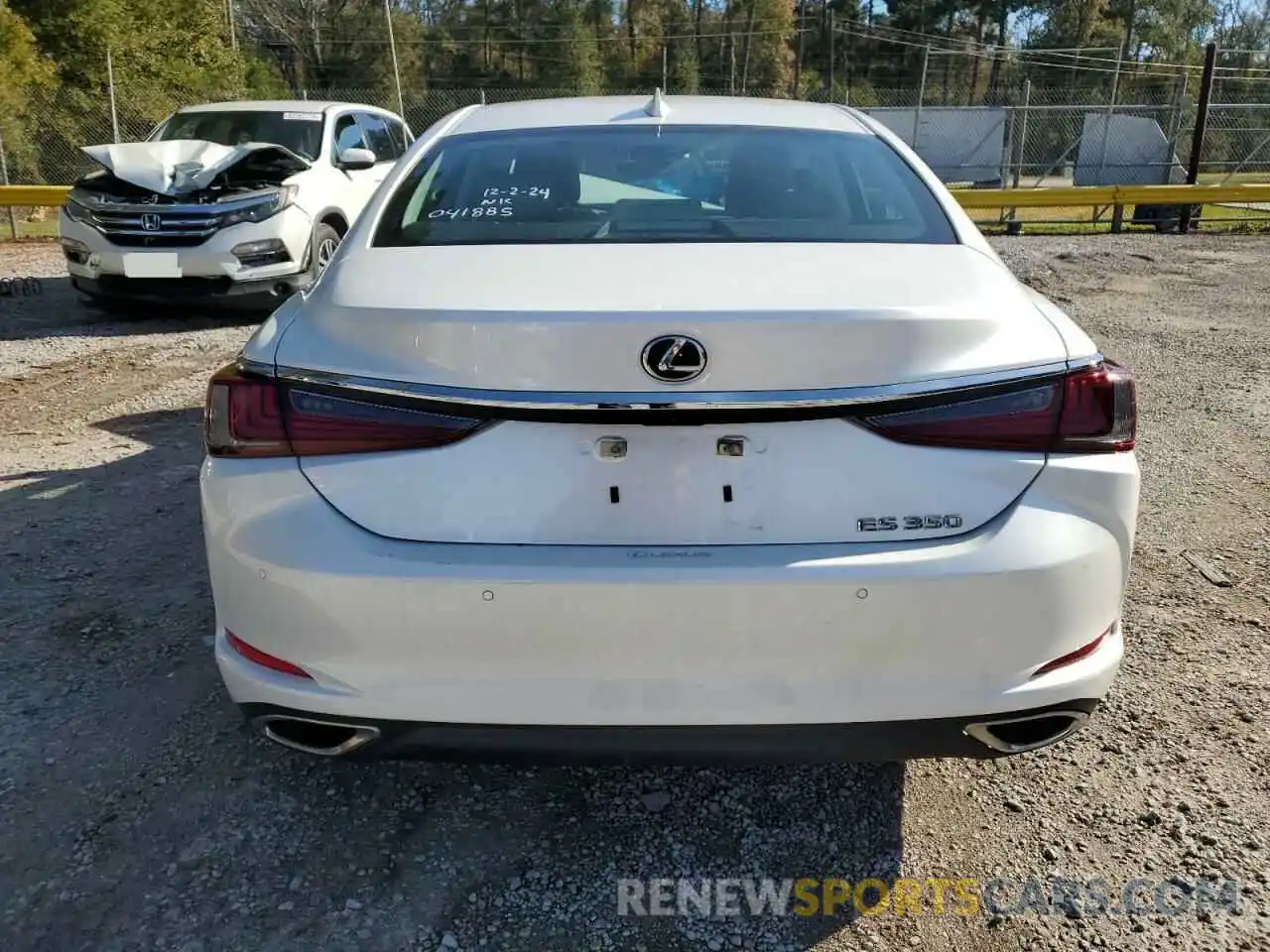 6 Photograph of a damaged car 58ABZ1B12KU041885 LEXUS ES350 2019