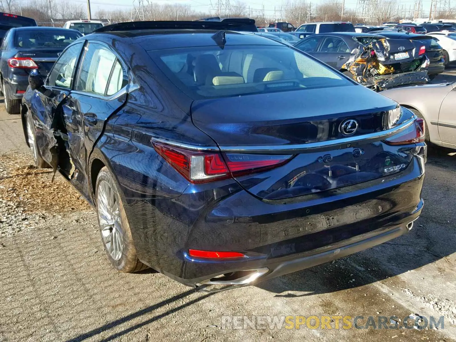3 Photograph of a damaged car 58ABZ1B13KU009396 LEXUS ES350 2019