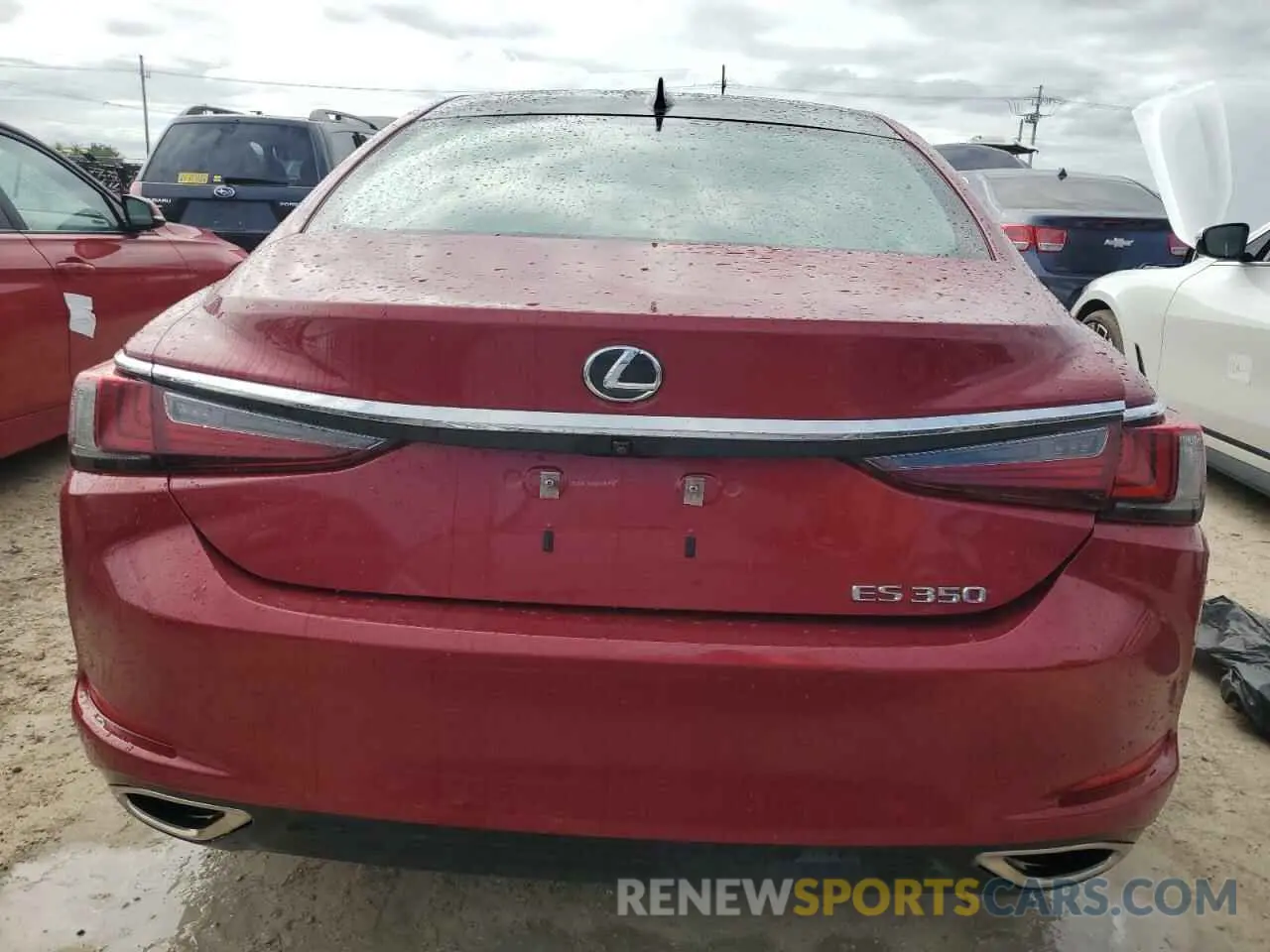 6 Photograph of a damaged car 58ABZ1B13KU017739 LEXUS ES350 2019