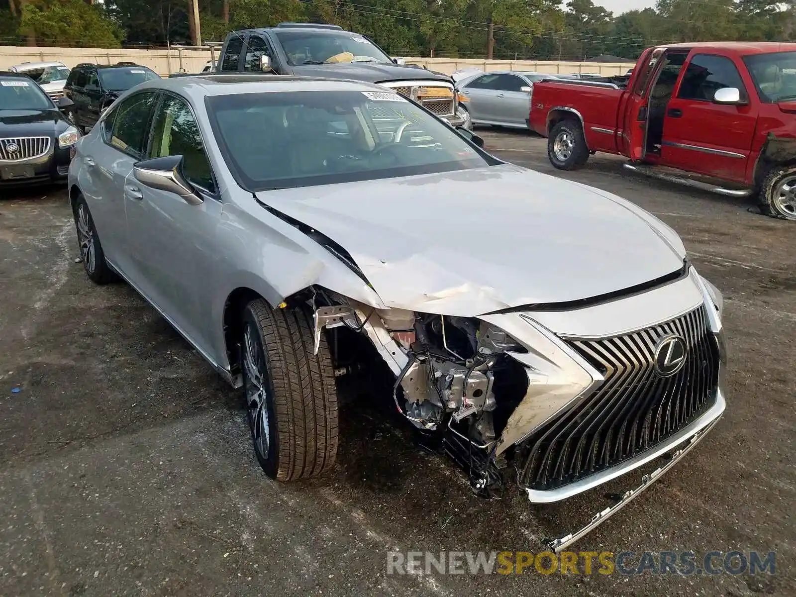 1 Photograph of a damaged car 58ABZ1B13KU018177 LEXUS ES350 2019