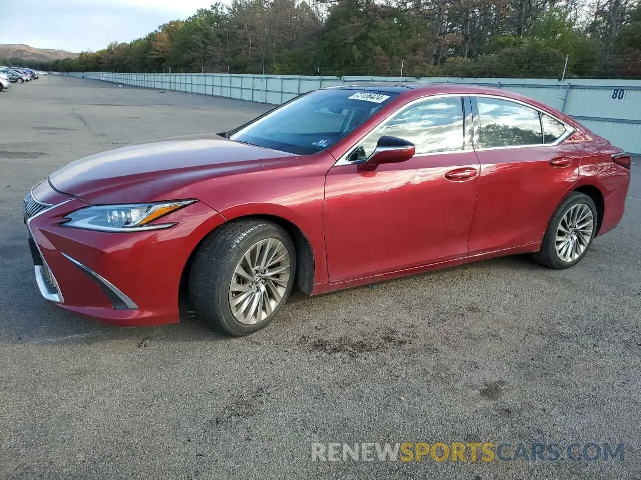 1 Photograph of a damaged car 58ABZ1B13KU020494 LEXUS ES350 2019