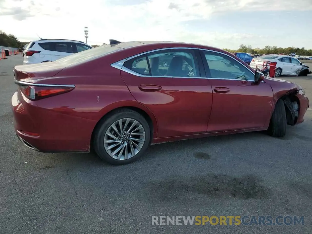 3 Photograph of a damaged car 58ABZ1B13KU020494 LEXUS ES350 2019