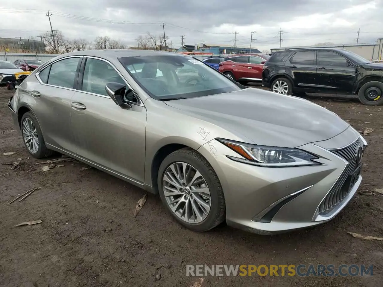 4 Photograph of a damaged car 58ABZ1B13KU021015 LEXUS ES350 2019