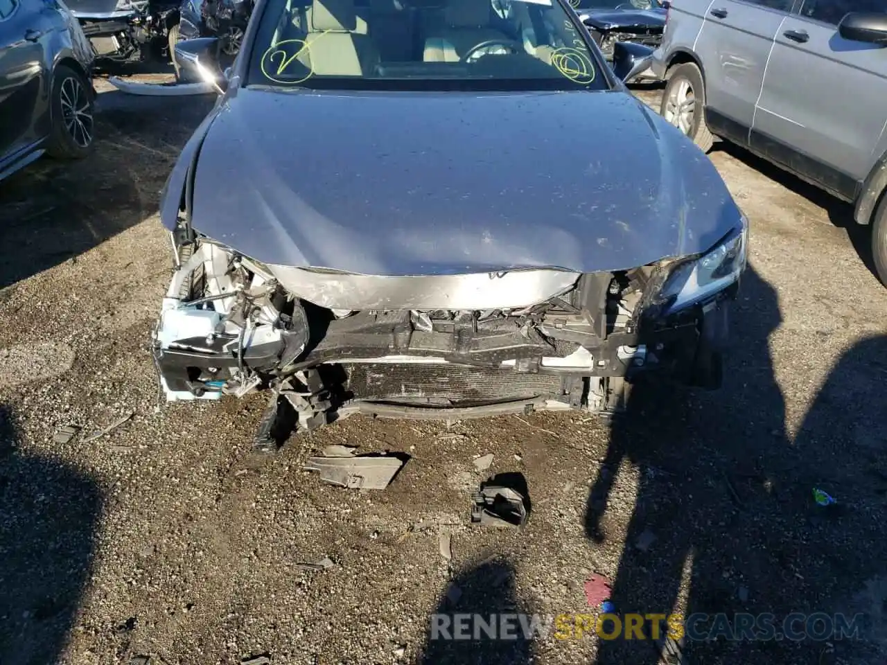 9 Photograph of a damaged car 58ABZ1B13KU036808 LEXUS ES350 2019