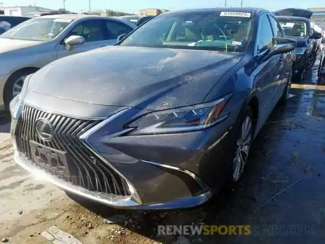 2 Photograph of a damaged car 58ABZ1B13KU037750 LEXUS ES350 2019