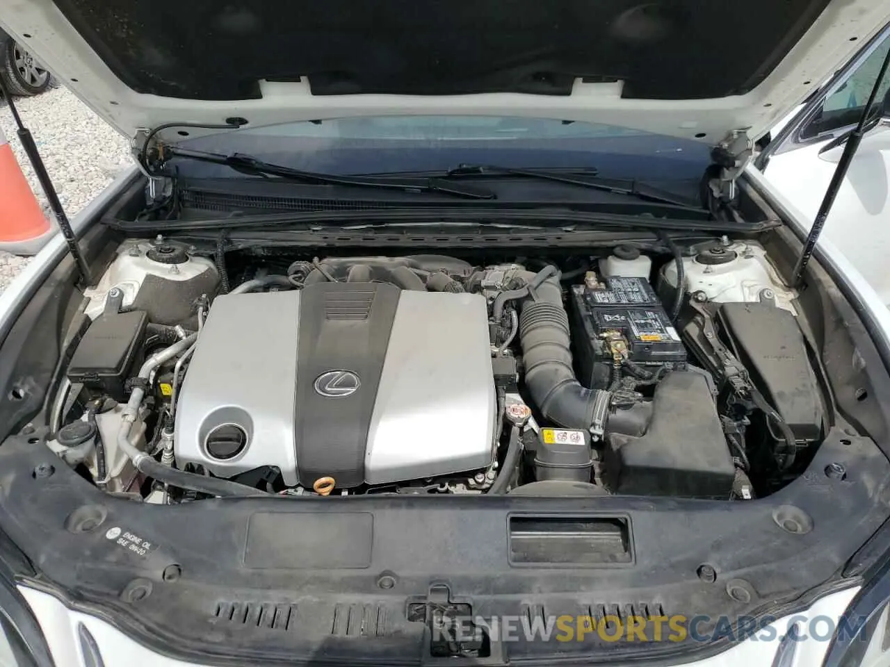 11 Photograph of a damaged car 58ABZ1B13KU041040 LEXUS ES350 2019