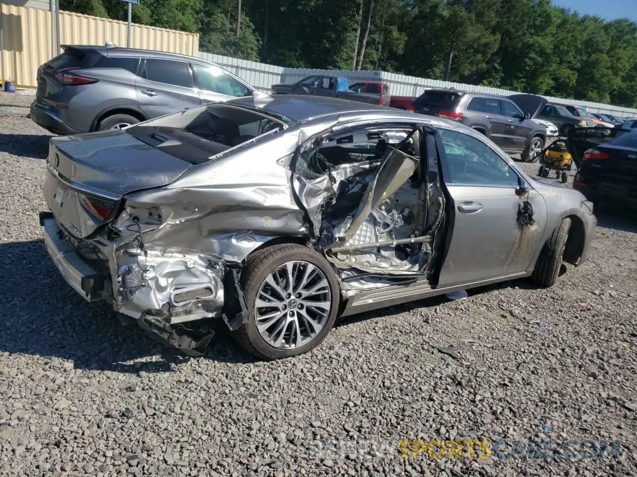 3 Photograph of a damaged car 58ABZ1B14KU002554 LEXUS ES350 2019